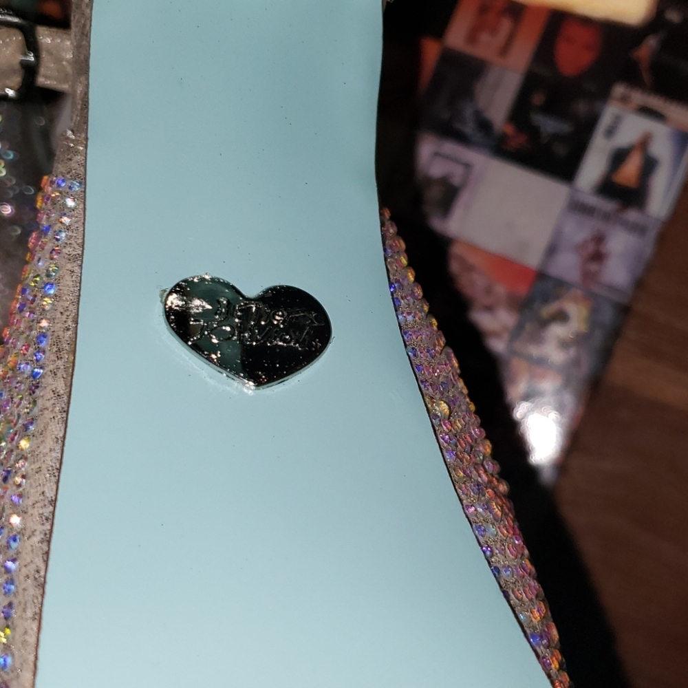 Betsy Johnson Rhinestone bow platforms  8.5 - Picture 11 of 15
